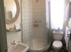 MM 10 suite 18 bathroom 1
