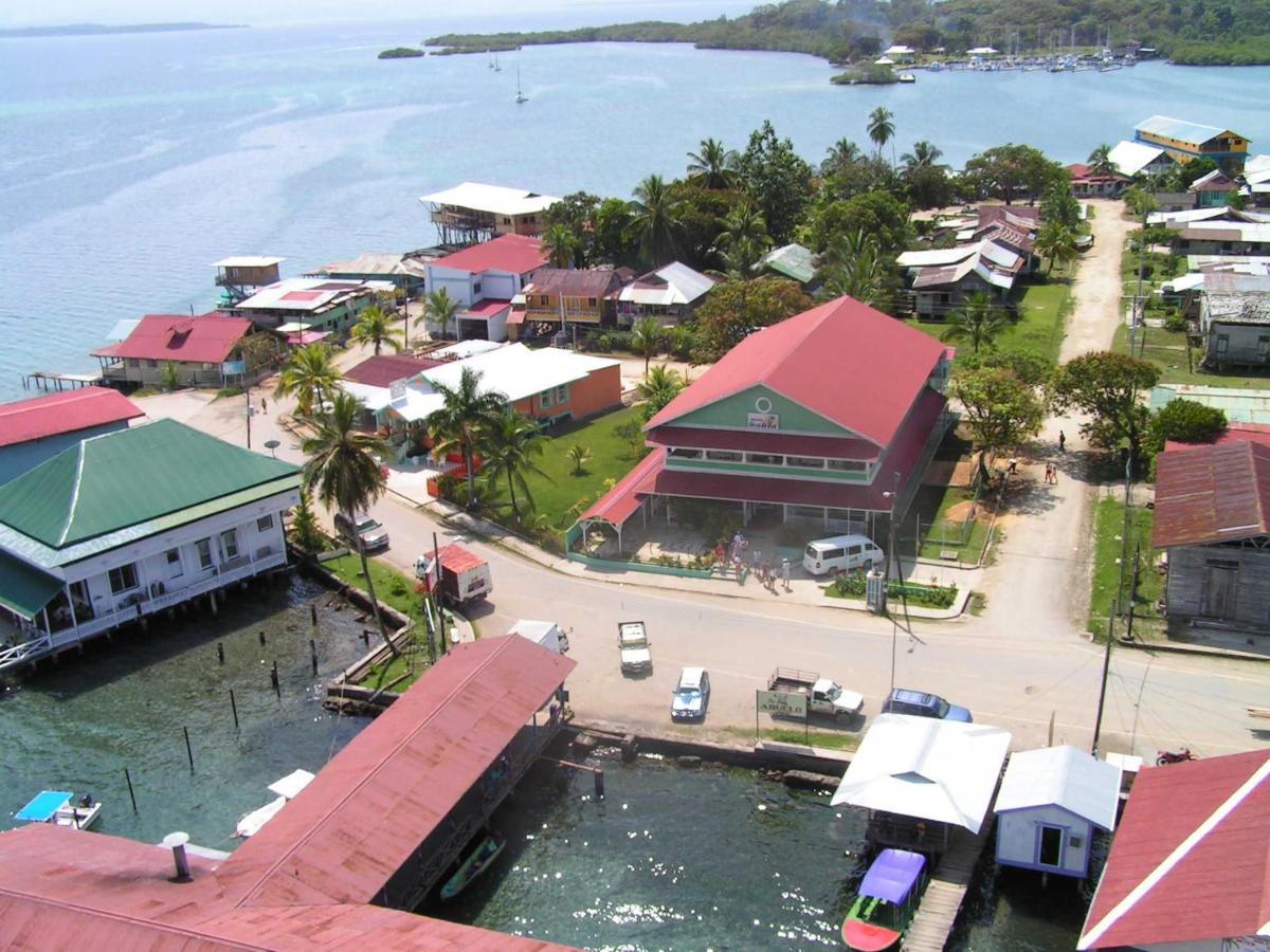 Our Mission is to provide our guests with excellent hospitality, history and culture of Bocas del Toro, through individualized treatment by highly motivated staff