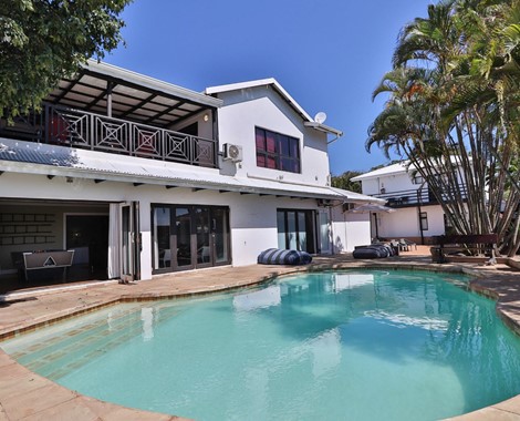 This Durban Lodge is an exclusive, up market establishment, offering luxurious accommodation and amenities