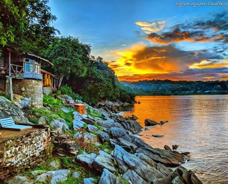 We are very fortunate at our Beach Lodge that the waters of Lake Malawi are so clear...