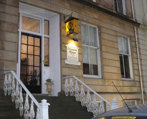 This historic boutique hotel is located in the West End of Glasgow adjacent to the Botanical Gardens