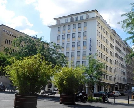 The only big 4-star hotel on Geneva’s left bank