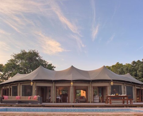 Welcome to our famous Camp in Luangwa National Park...