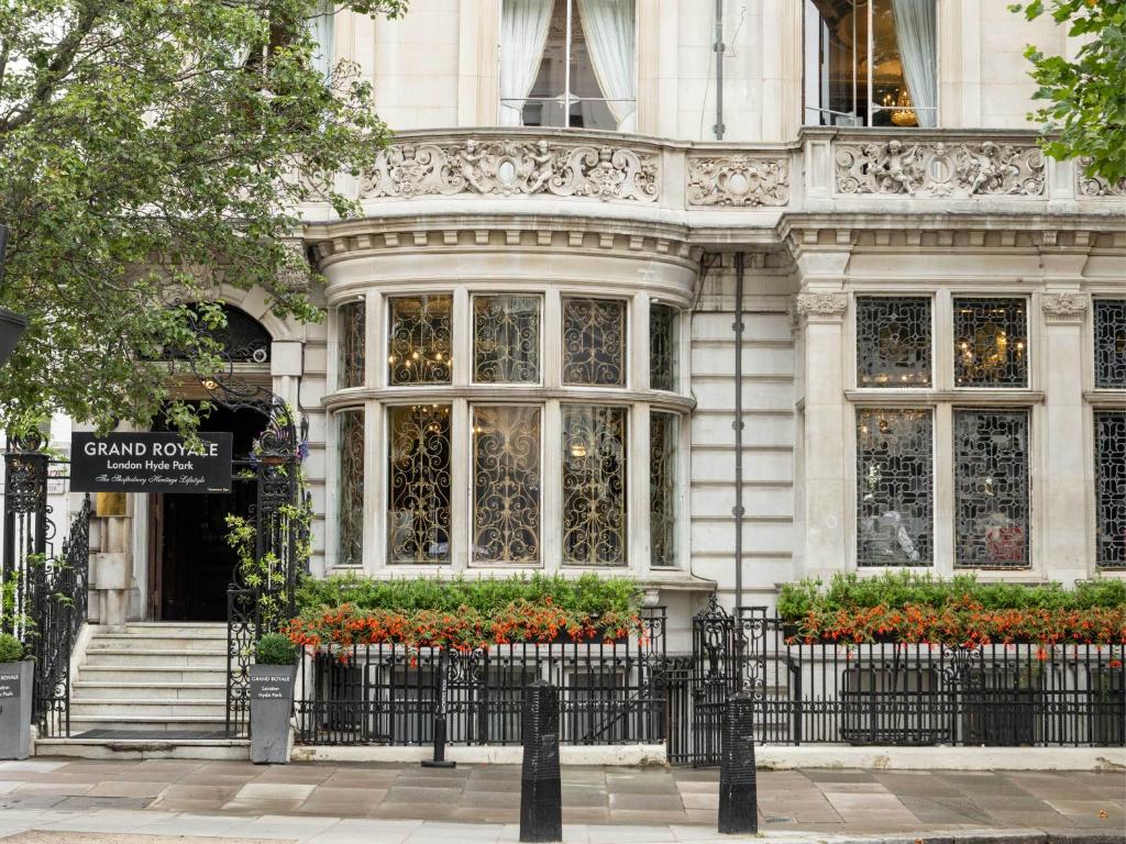 4 Star Hotel Near Hyde Park, London