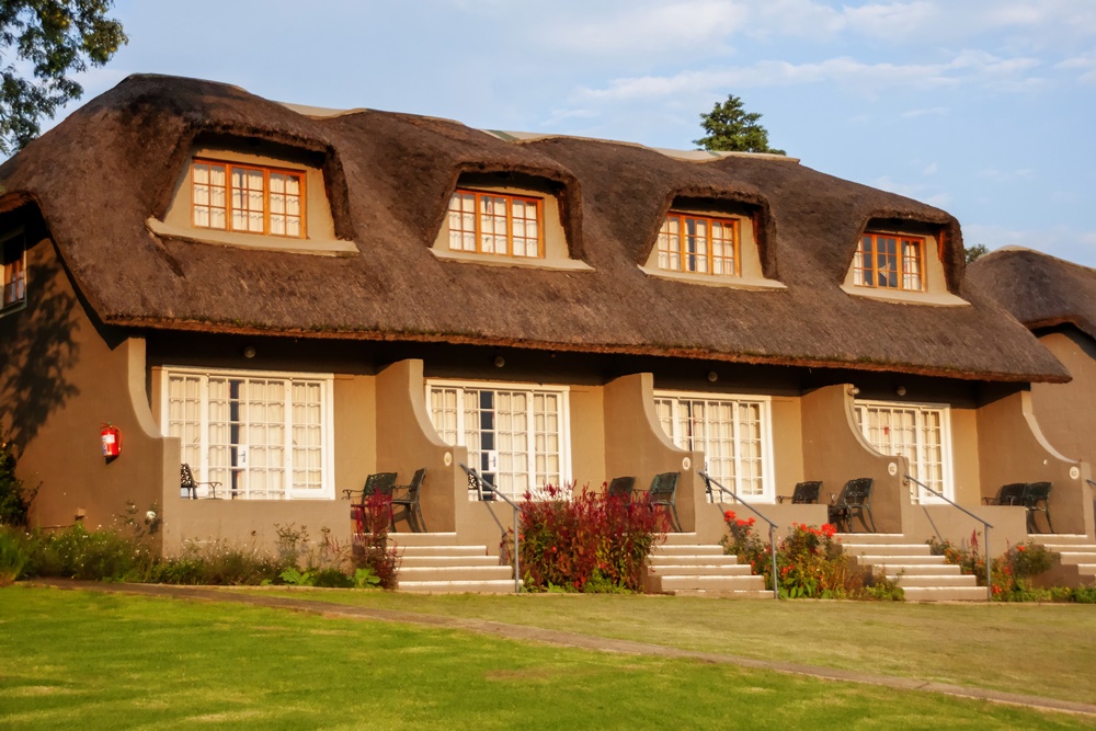 This delightful family-run country hotel is situated in the Champagne Valley in the Central Drakensberg area of KwaZulu-Natal, South Africa