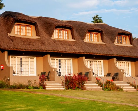 This delightful family-run country hotel is situated in the Champagne Valley in the Central Drakensberg area of KwaZulu-Natal, South Africa