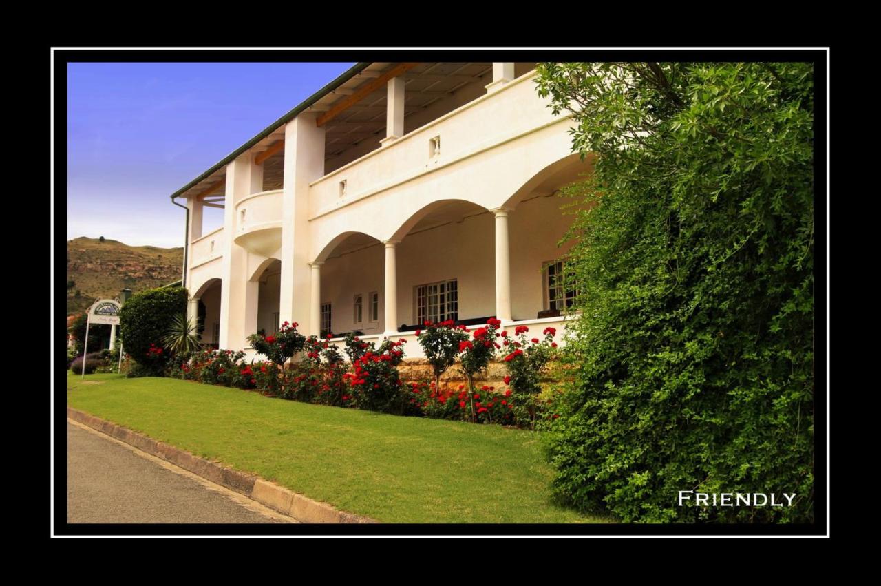 This Inn dates back to the old “Royal” hotel era of which most hotels have already been demolished or converted to office space