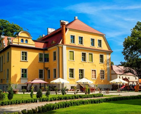 Your place of happiness at our Palace Hotel...