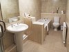 GL BATHROOM EXECUTIVE 3