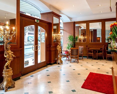 This lovely boutique hotel is a 4-star property located in Geneva, within range of the renowned Jet d'eau, which is filled with restaurants and shopping as well as cinemas and fitness centres