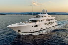 This is a 48.77m Hakvoort displacement motor yacht delivered in 2010