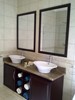AGH BATHROOM 4