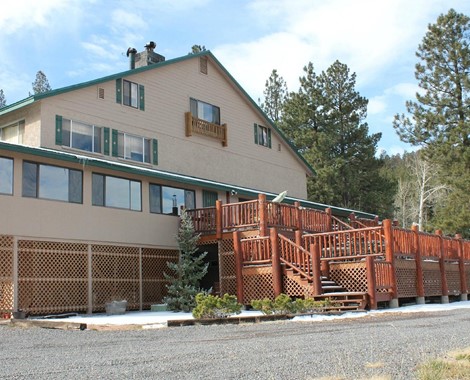Nestled in the scenic White Mountains, This Resort is a hidden gem