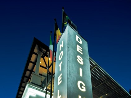 A fine boutique hotel situated along the Atlantic Seaboard in Sea Point, Cape Town