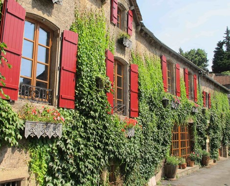 A Hotel and Restaurant of Old World Charm ​in the Rural South of France