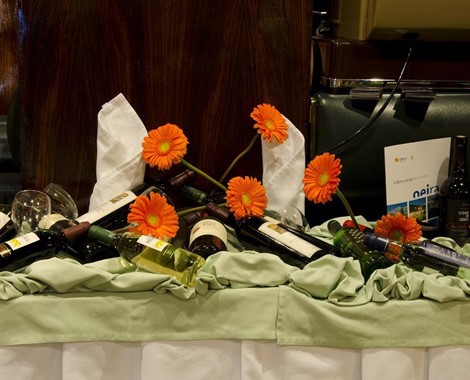 This 98-guest-roomed hotel has four conference/banqueting rooms for holding collective events, and an exclusive restaurant for groups